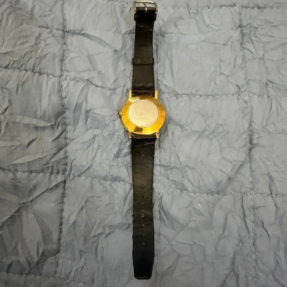 Vintage 1992 Paris Millionaire Club Watch Image Watches Japan Movt Gold Tone
